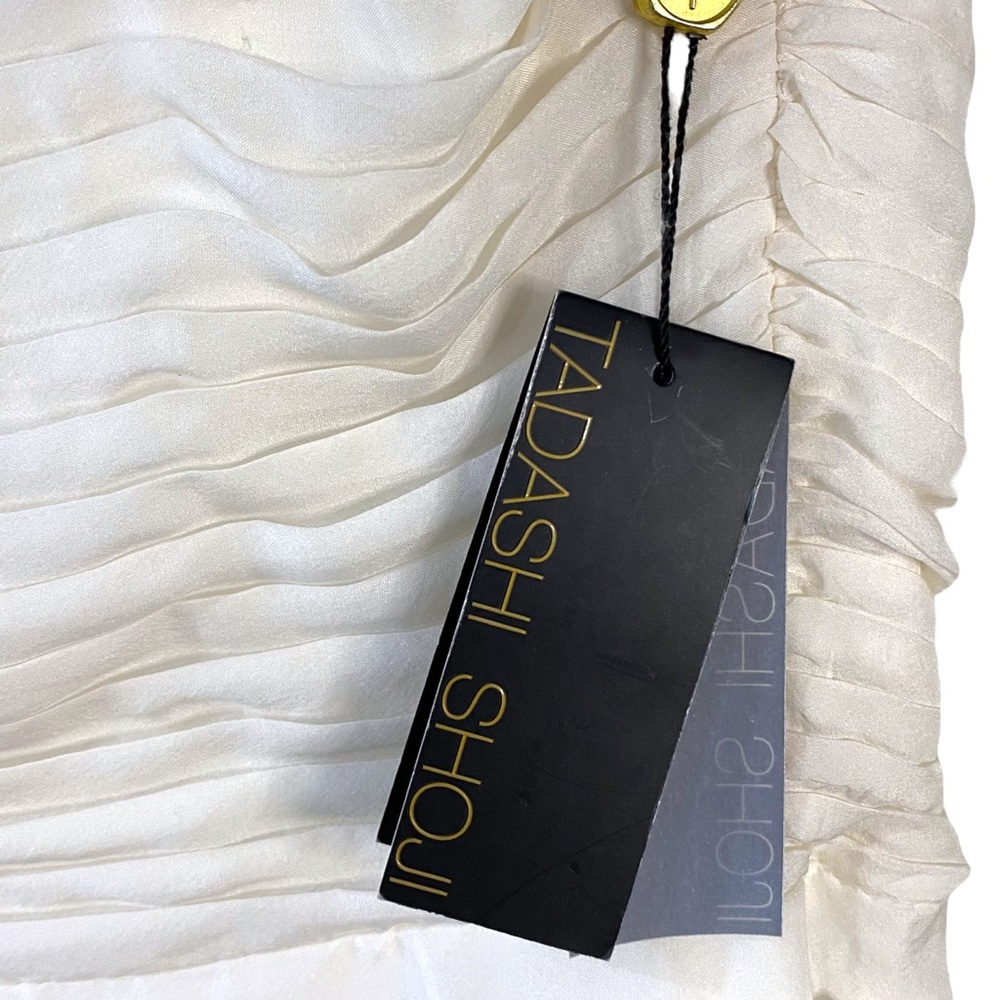 Tadashi Shoji One Shoulder Ivory Chiffon Gown / Wedding Dress Size 12 - Picture 8 of 10